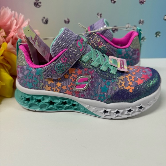 🌟SKECHERS LIGHT UP SNEAKERS FOR GIRLS - Picture 7 of 10